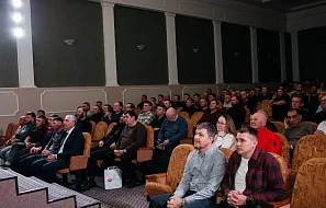 Более 100 представителей сельскохозяйственных предприятий различных форм собственности из разных уголков нашей страны собрались на 12-й аграрный съезд в Кировском конном заводе,